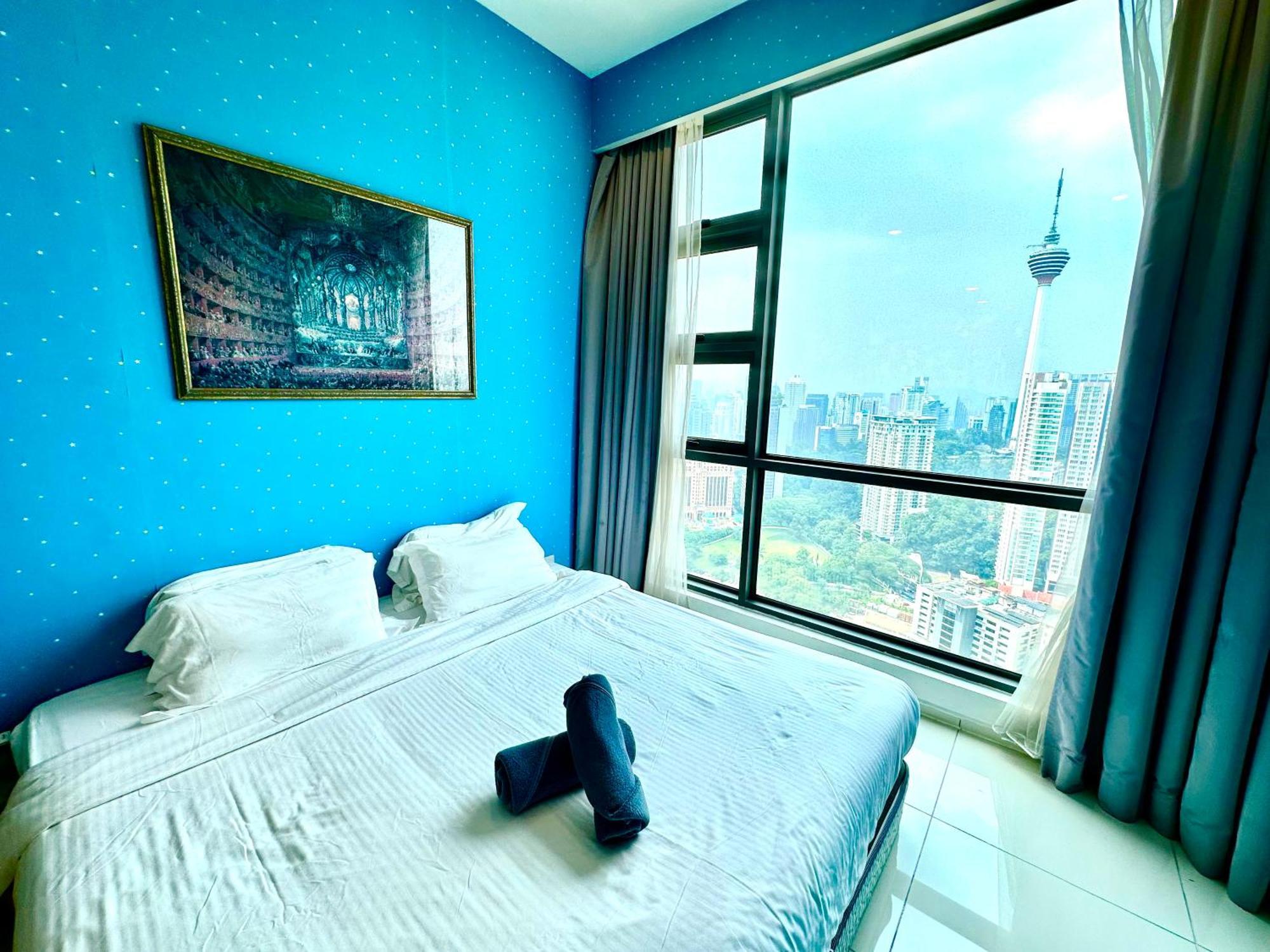 Weekly Promotion,the Robertson 2b At Bukit Bintang With Netflix Kuala Lumpur